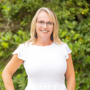 Portrait of Julie Norcross, Realtor®, Sales Partner